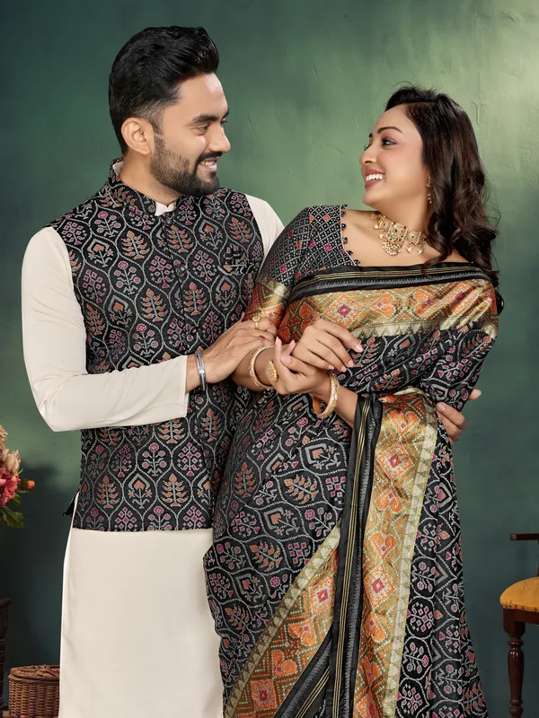 Men's_Kurta_+_Koti_&_Women_Saree_