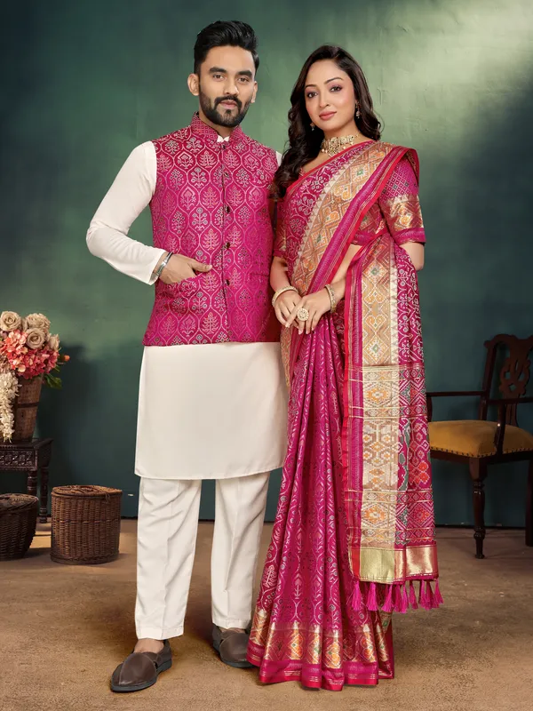 Men's_Kurta_+_Koti_&_Women_Saree_
