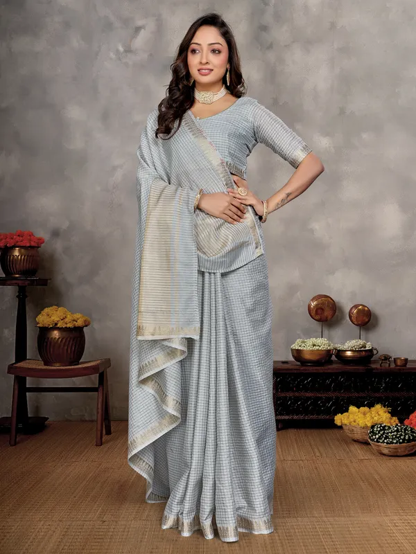 Men's_Kurta_+_Pant_&_Women_Saree
