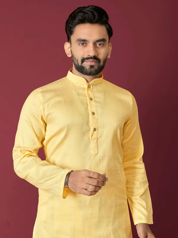 Yellow_Polyester_Printed_Kurta_For_Men