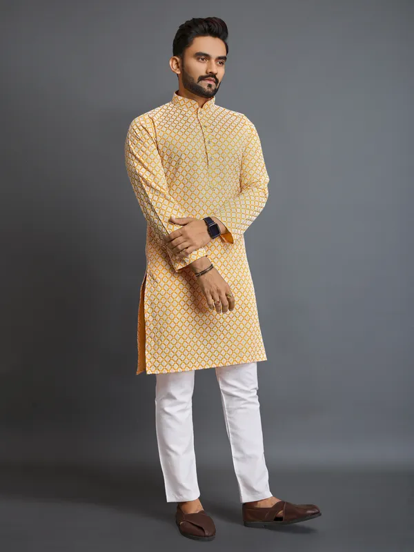 Yellow_And_White_Polyester_Printed_Kurta_For_Men
