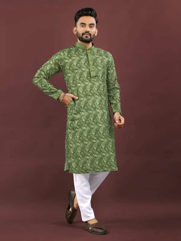 Green_Polyester_Printed_Kurta_For_Men