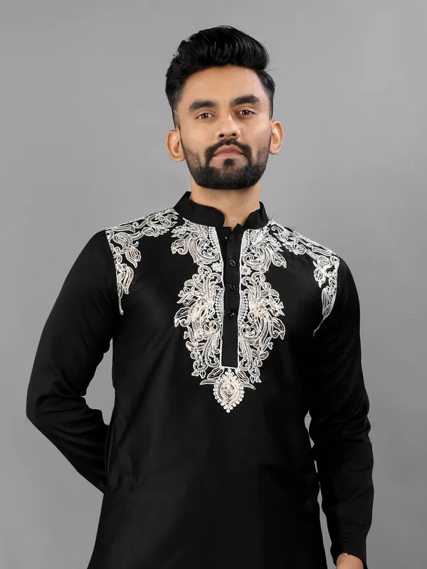 Black_Polyester_Embroidered_Hand_work_Mandarin_Collar_Thread_Work_Pathani_Kurta__Pyjama_Set_For_Men