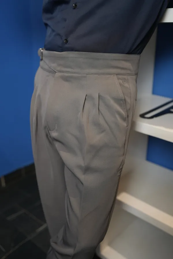 Cannis_Cement_Grey_Cotton_Gurkha_Pant_For_Men