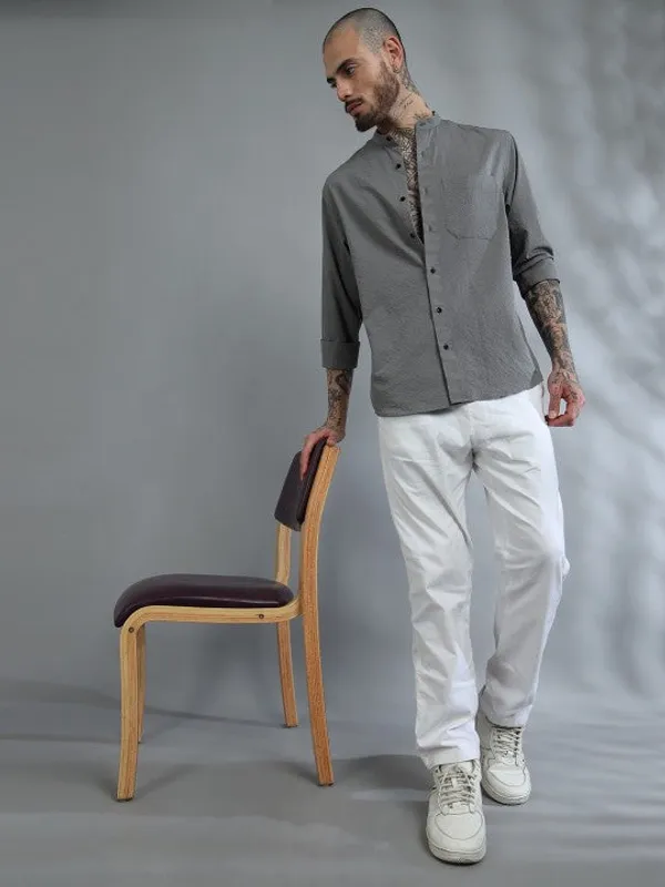 Muscovite_Grey_Cotton_Solid_Shirt_For_Men