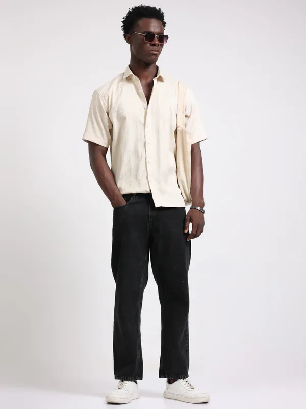 Nashville_Cream_Cotton_Solid_Shirt_For_Men