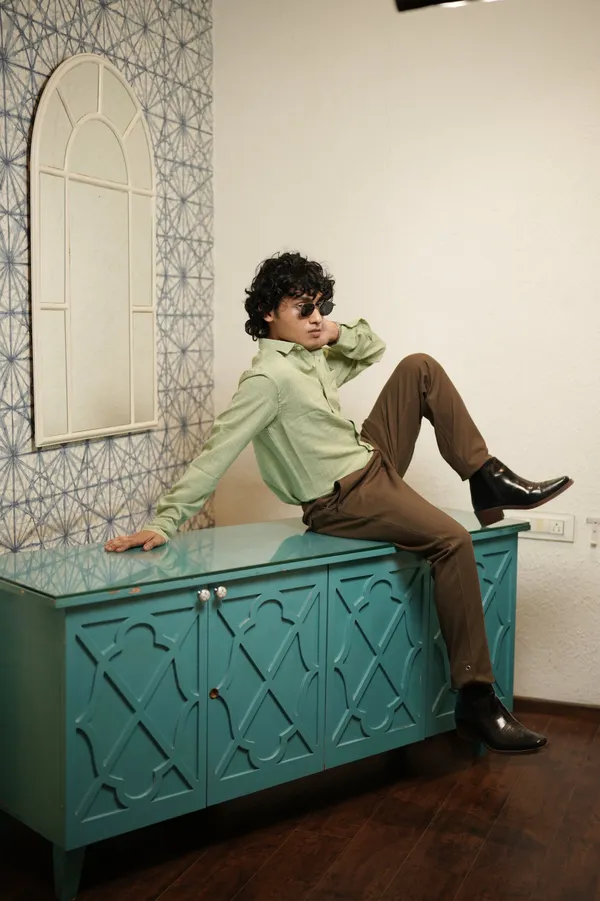 Dunkirk_Pistachio_Cotton_Solid_Shirt_For_Men