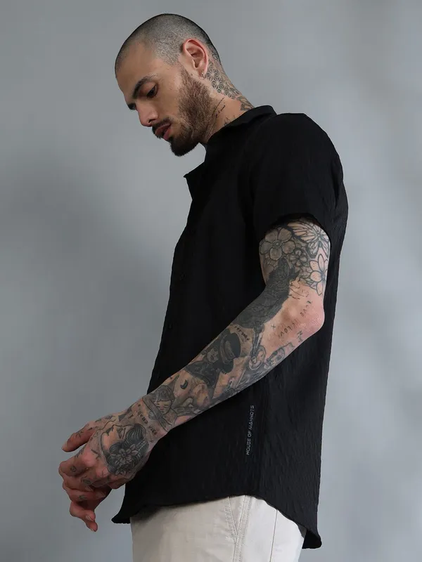 Greenland_Black_Cotton_Solid_Shirt_For_Men