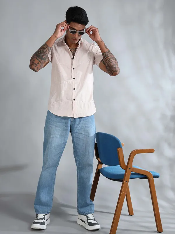Greenland_Oyster_Pink_Cotton_Solid_Shirt_For_Men
