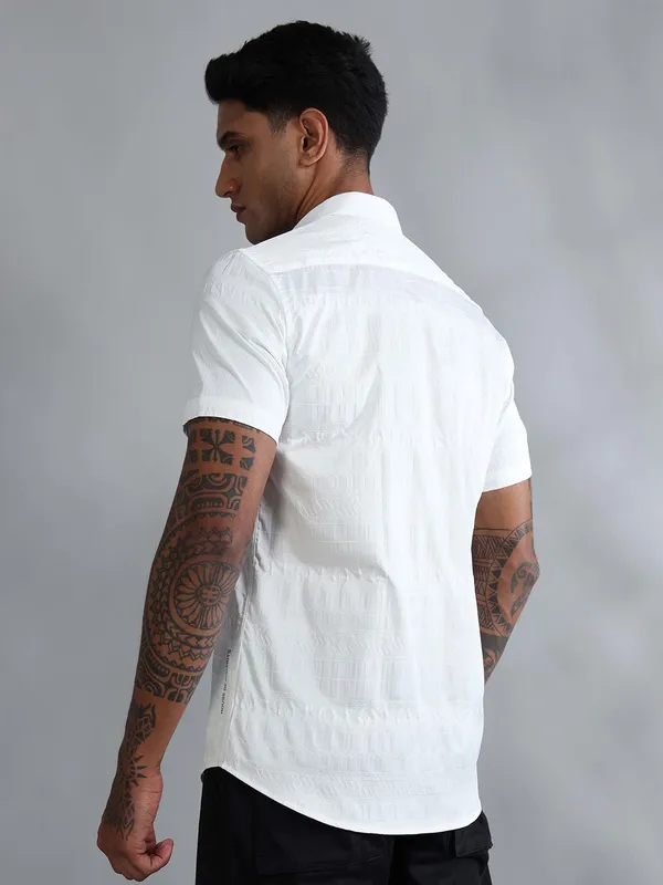 Greenland_White_Porcelain_Cotton_Solid_Shirt_For_Men