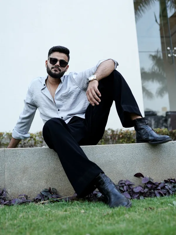Bali_Mild_Grey_Cotton_Solid_Shirt_For_Men
