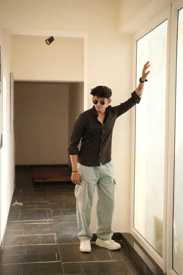 Daegu_Black_Cotton_Solid_Shirt_For_Men