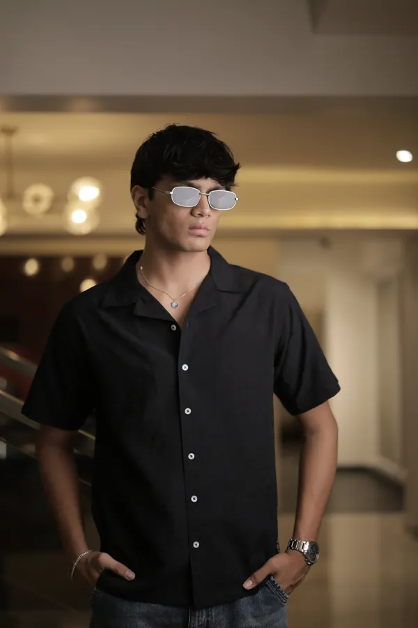 Riga_Black_Cotton_Solid_Shirt_For_Men
