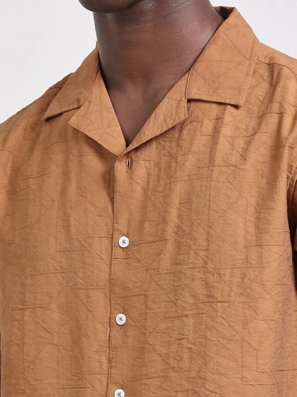 Riga_Brown_Cotton_Solid_Shirt_For_Men