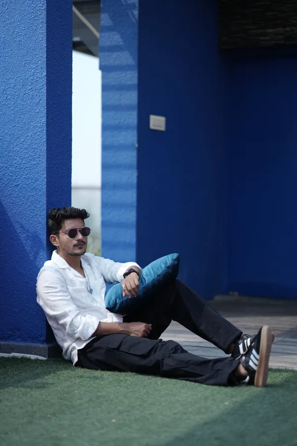 Saudi_White_Cotton_Solid_Shirt_For_Men