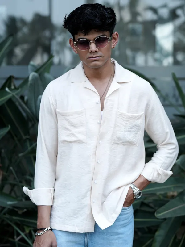 Saudi_Cream_Cotton_Solid_Shirt_For_Men