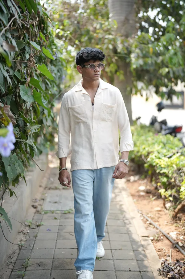Saudi_Cream_Cotton_Solid_Shirt_For_Men