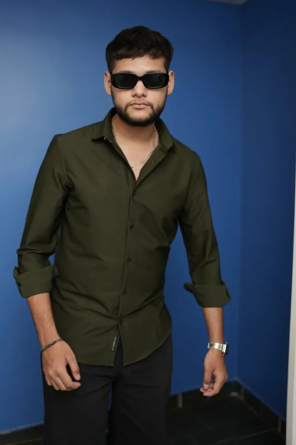 Oman_Green_Cotton_Solid_Shirt_For_Men