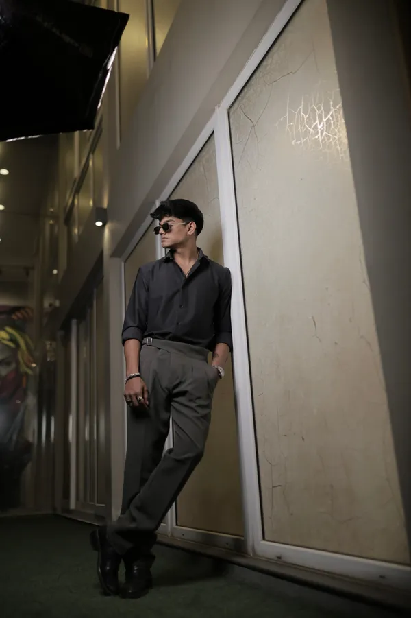 Oman_Faded_Black_Cotton_Solid_Shirt_For_Men