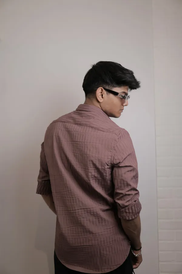 Dubai_Mauve_Textured_Cotton_Solid_Shirt_For_Men