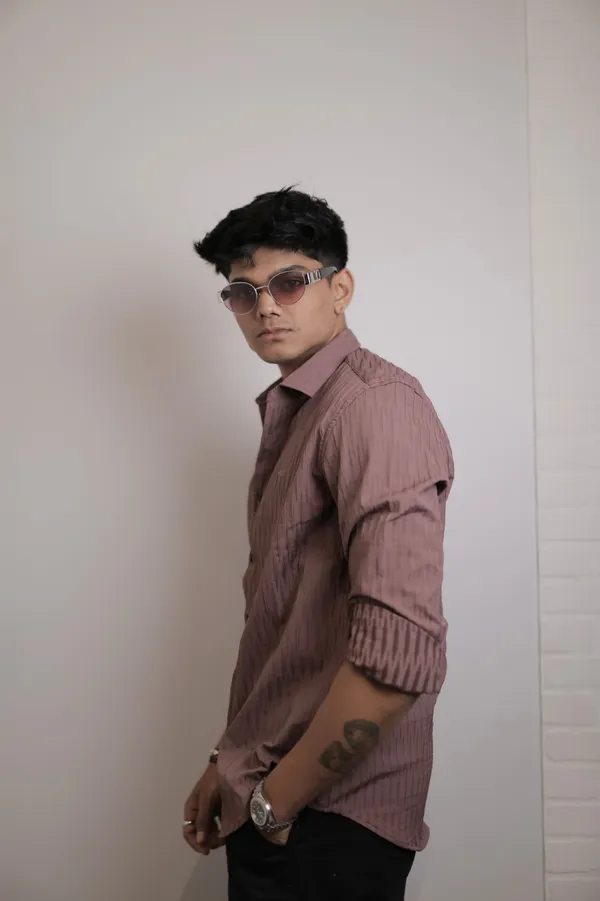 Dubai_Mauve_Textured_Cotton_Solid_Shirt_For_Men