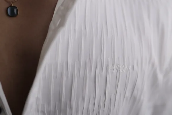 Dubai_White_Textured_Cotton_Solid_Shirt_For_Men