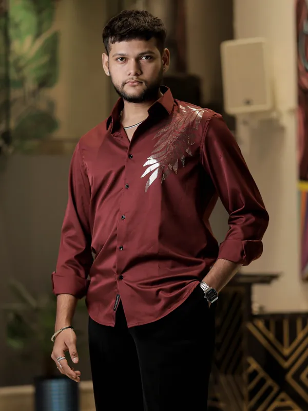 Oslo_Brick_Red_Cotton_Printed_Shirt_For_Men