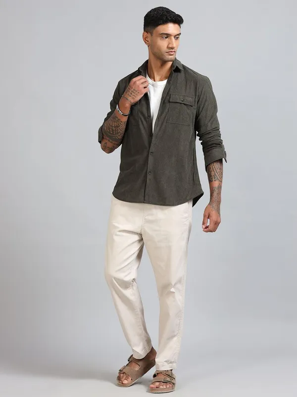 Basel_Fuscous_Grey_Corduroy_Double_Pocket_Shirt_For_Men
