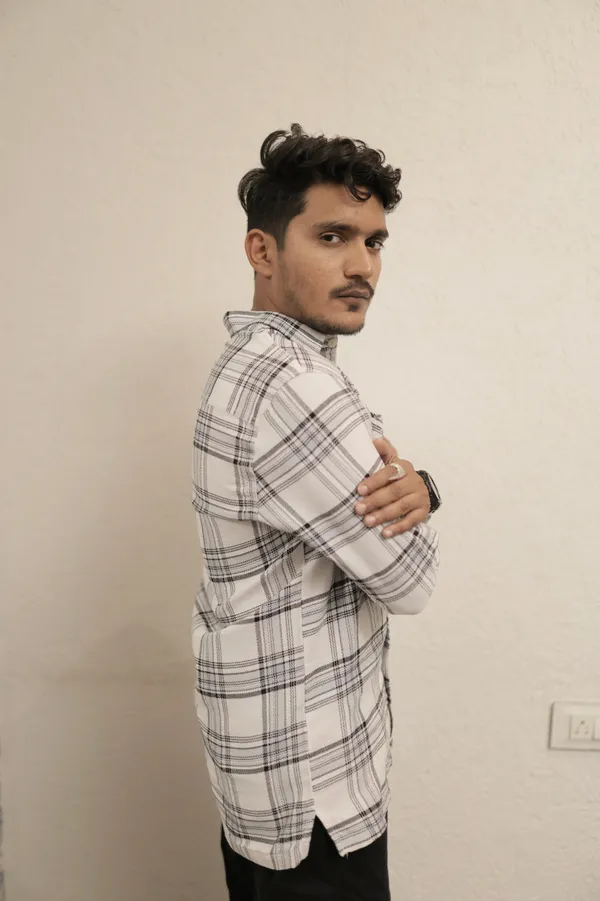 Finland_White_&_Grey_Cotton_Checkered_Shirt_For_Men