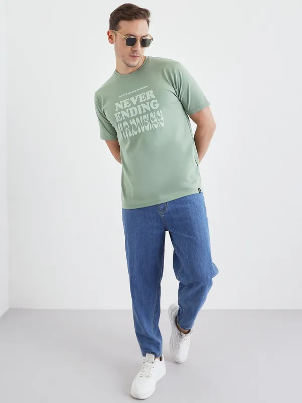 Mint_Cotton_Graphic_Print_T-Shirt_Round_Neck_Half_Sleeves_For_Men