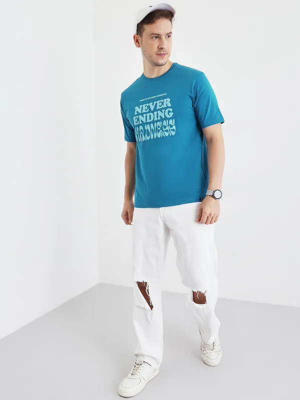 Blue_Cotton_Graphic_Print_T-Shirt__Round_Neck_Half_Sleeves_For_Men