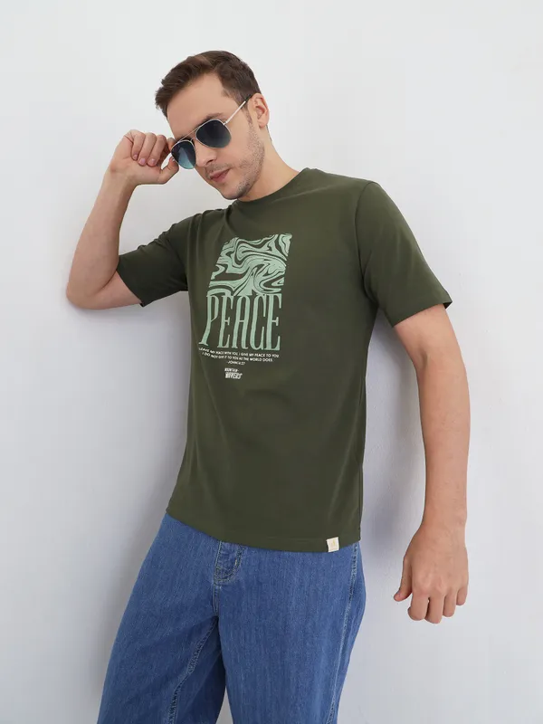 Olive_Cotton_Round_Neck_Half_Sleeves_T-Shirt_For_Men