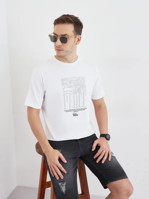 White_Cotton_Round_Neck_Half_Sleeves_T-Shirt_For_Men