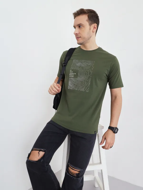 Olive_Cotton_Graphic_Print_T-Shirt_-Round_Neck_Summer_Wear_For_Men