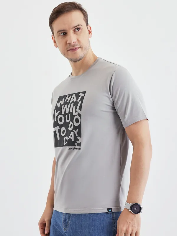 Grey_Cotton_Graphic_Print_Summer_T-Shirt_For_Men