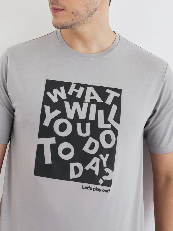 Grey_Cotton_Graphic_Print_Summer_T-Shirt_For_Men