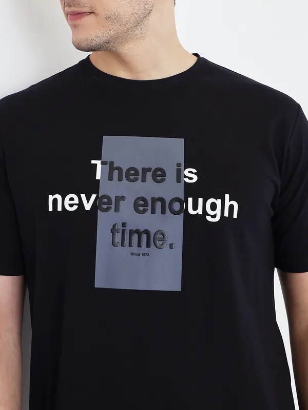 Black_Cotton_Graphic_Print_T-Shirt_For_Men