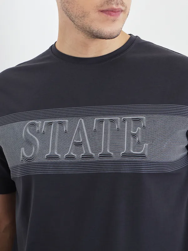 Grey_Cotton_Round_Neck_Half_Sleeves_T-Shirt_For_Men