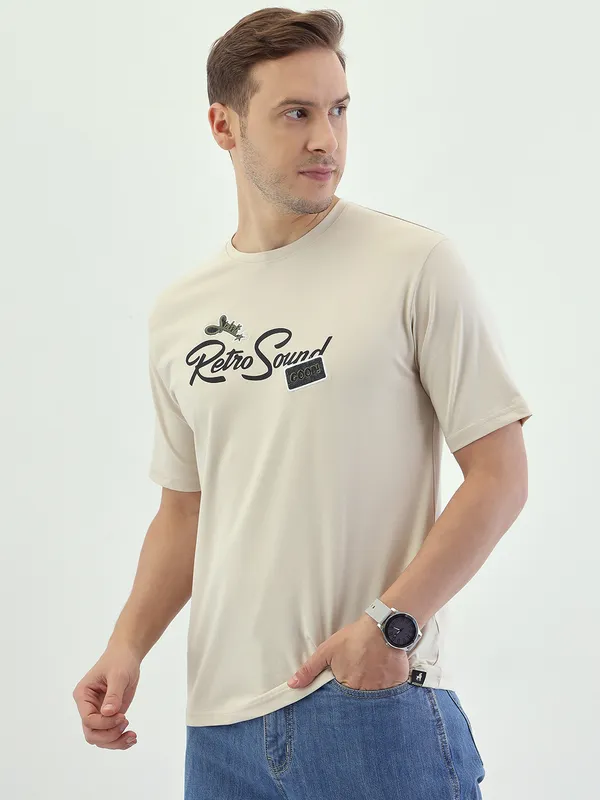 Off_White_Cotton_Graphic_Print_Half_Sleeves_For_Men