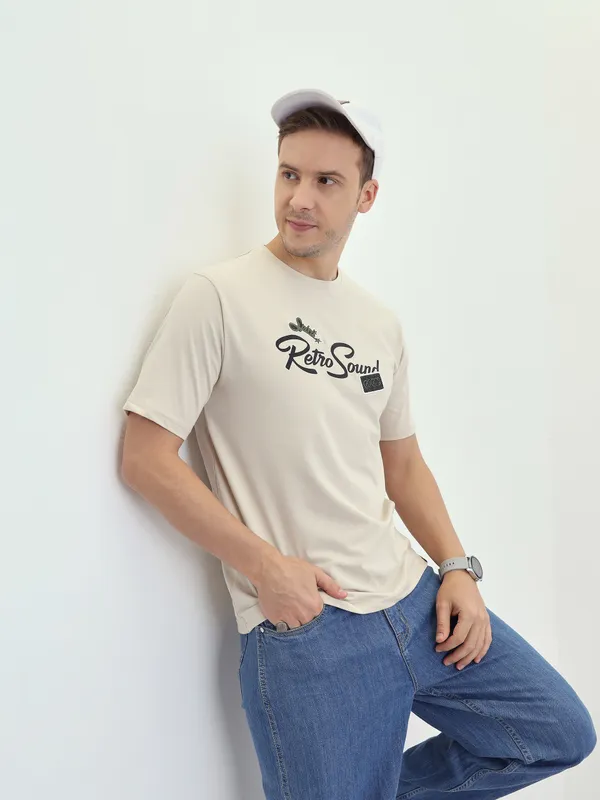 Off_White_Cotton_Graphic_Print_Half_Sleeves_For_Men