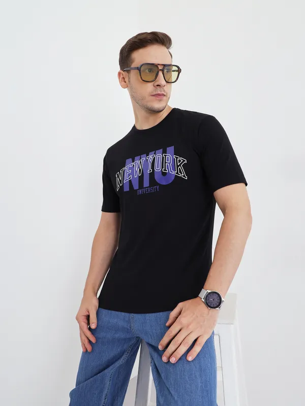 Black_Cotton_Graphic_Print_T-Shirt_For_Men