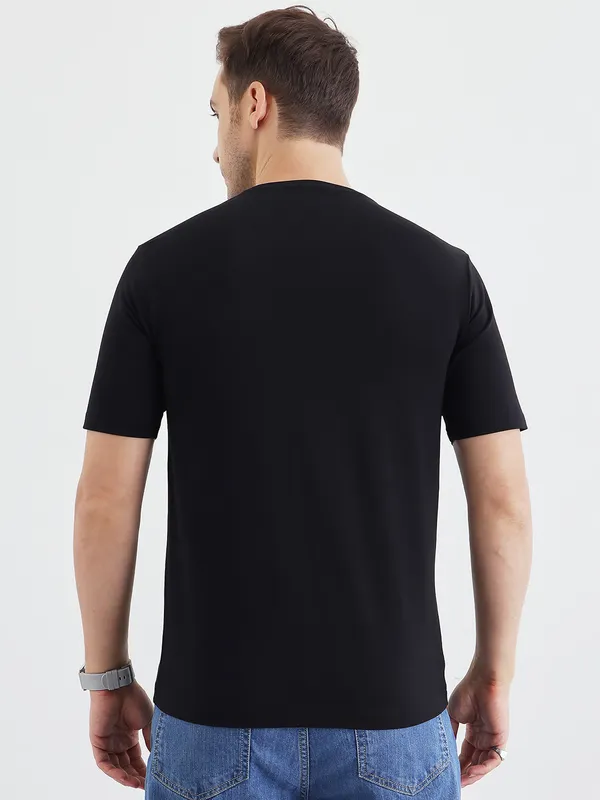 Black_Cotton_Graphic_Print_T-Shirt_For_Men