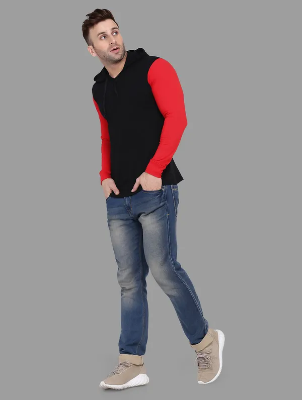 Black_Full_Sleeve_Cotton_Blend_Hooded_Neck__T-Shirt_For_Men