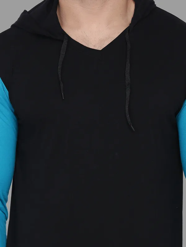 Black_&_Turquoise_Cotton_Blend_Hooded_Neck_Full_Sleeve_T_Shirt_For_Men