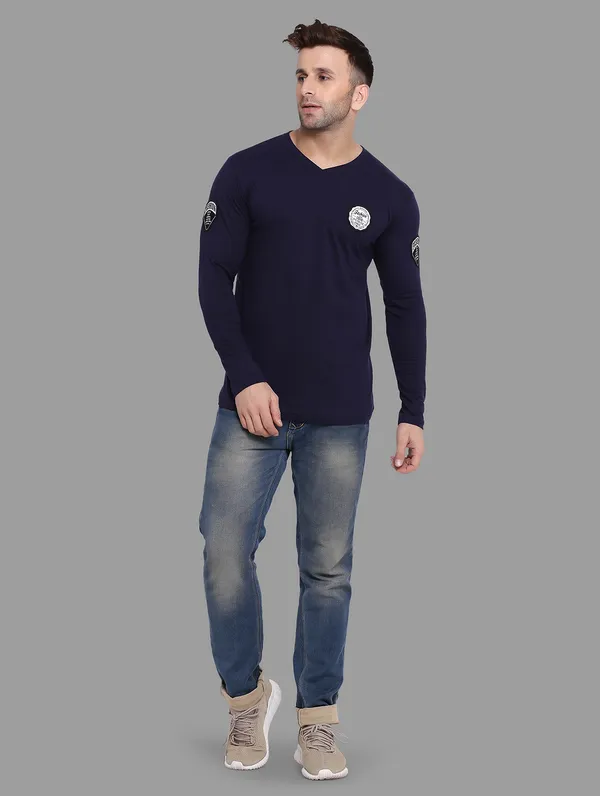 Dark_Blue_Cotton_Blend_V_Neck_Full_Sleeve_T_Shirt_For_Men