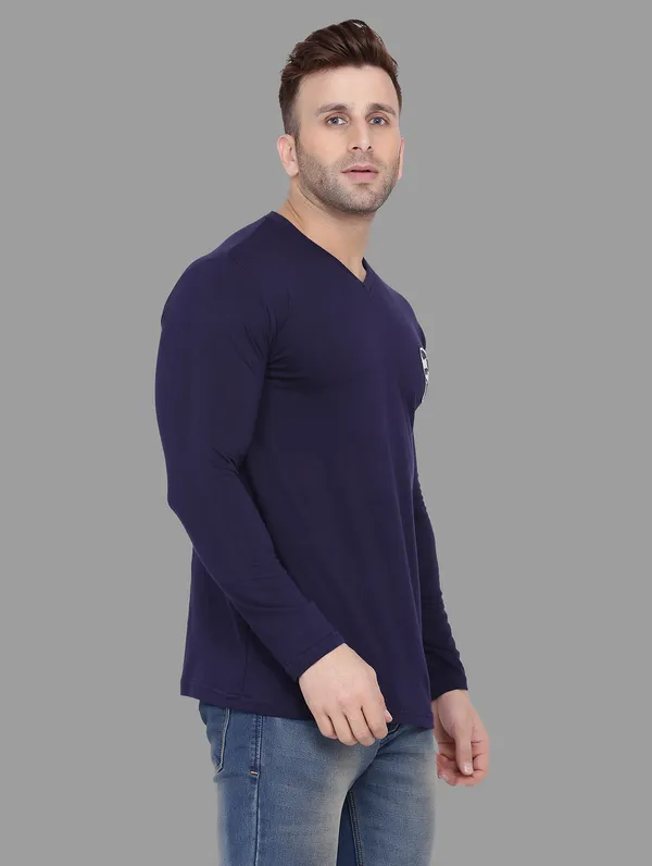 Dark_Blue_Cotton_Blend_V_Neck_Full_Sleeve_T_Shirt_For_Men
