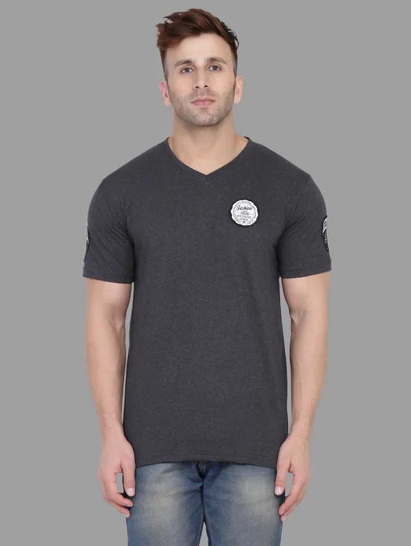 Grey_Cotton_Blend_V_Neck_Half_Sleeve_T_Shirt_For_Men