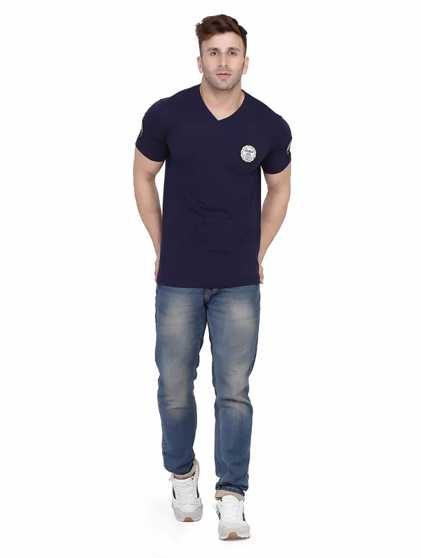 Dark_Blue_Cotton_Blend_V_Neck_Half_Sleeve_T_Shirt_For_Men