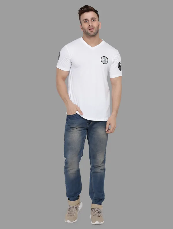 White_Cotton_Blend_V_Neck_Half_Sleeve_T_Shirt_For_Men