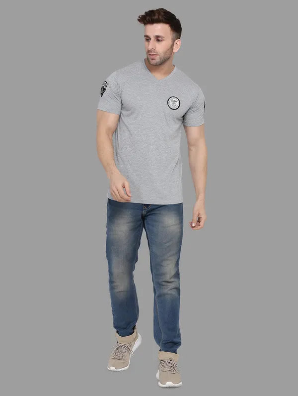 Silver_Cotton_Blend_V_Neck_Half_Sleeve_T_Shirt_For_Men